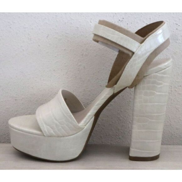 GUESS Women's Sz 10M Ivory Gabeli Croc-Embossed Platform 5" Heeled Sandals - Picture 5 of 13